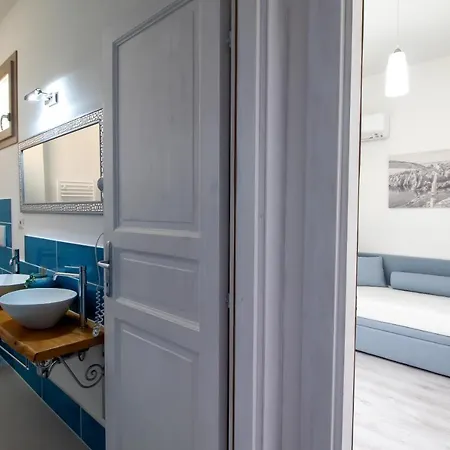 Ariadimari Otel