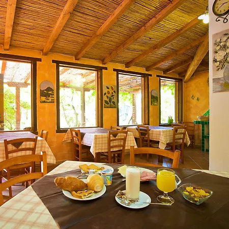 Hotel Ariadimari 3*