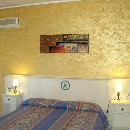 ホテル Ariadimari ヴァッレドーリア